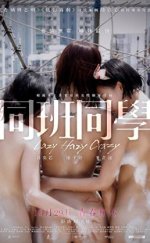 Lazy Hazy Crazy Erotik Film İzle